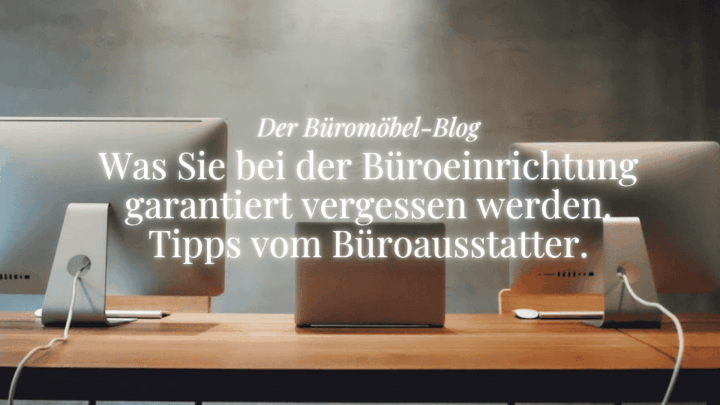 bürotisch mit bildschirmen, titel büroblog ukamo
