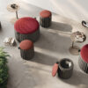 Drive_In_13_Pouf-wartebreeich-buerohocker-verschiedene-runde-form-bequeme-polsterung-griffschlaufe-optional-stauraum-meeting-empfang-wartezone