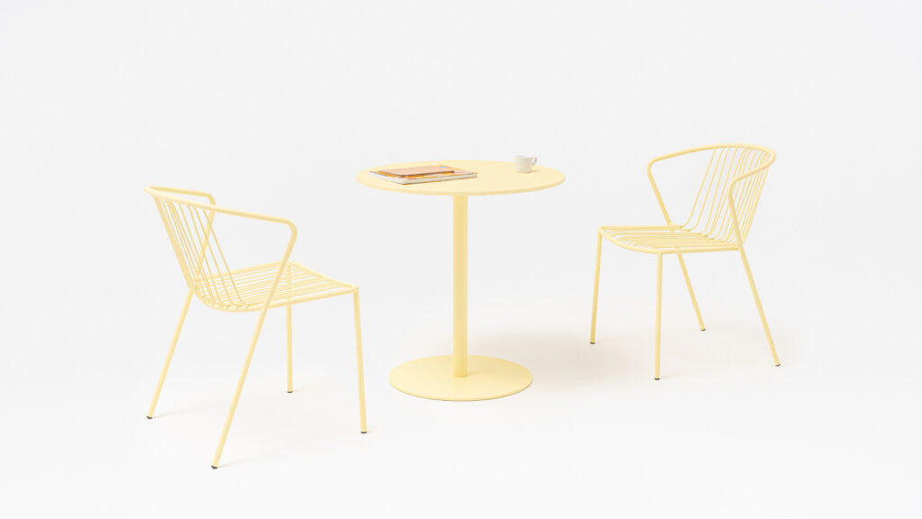 Bolt_06-cafeteriatisch-drm-60cm-verzinkt-lackiert-innenbereich-aussenbereich-gastronomie-kantine-buero-meeting-rund-quadratisch-platten-moderne-farben-stuhl-bris