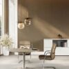 Iulio_35 - Meetingtisch-rund-120cm-zentrales-tischbein-inox-design-besprechungstisch-ulme-grau-sideboard-scena-besprechungsstuehle