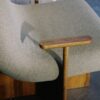 Kivo_05 Wartebereich Sessel mit Armlehnen aus massiver Eiche, moderner gepolsterter Lounge Sessel für Büro und Empfangsbereiche